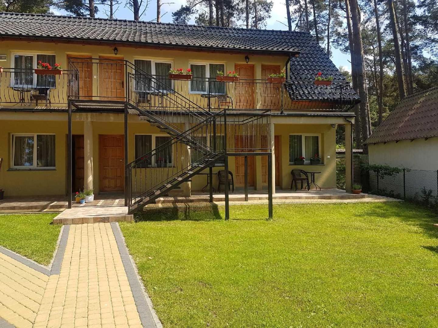 Dom Goscinny U Doroty Pobierowo Exterior foto
